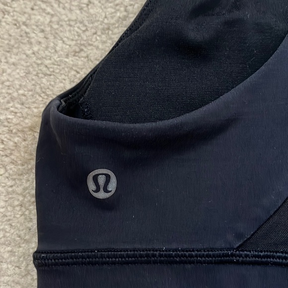 Lululemon Sports Bra - Picture 4 of 8